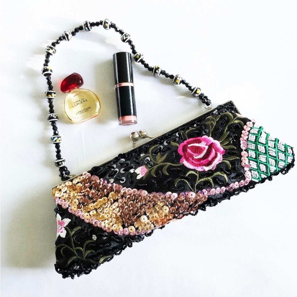 Aldo Beautiful Rose Beaded SequinEd Clutch - 4 x 10